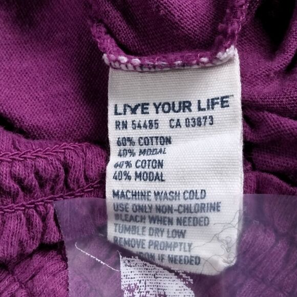 "American eagle outfitters" woman's shirt - Picture 6 of 6